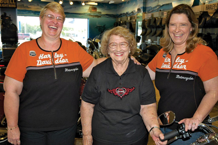 H-D Fletcher Ladies